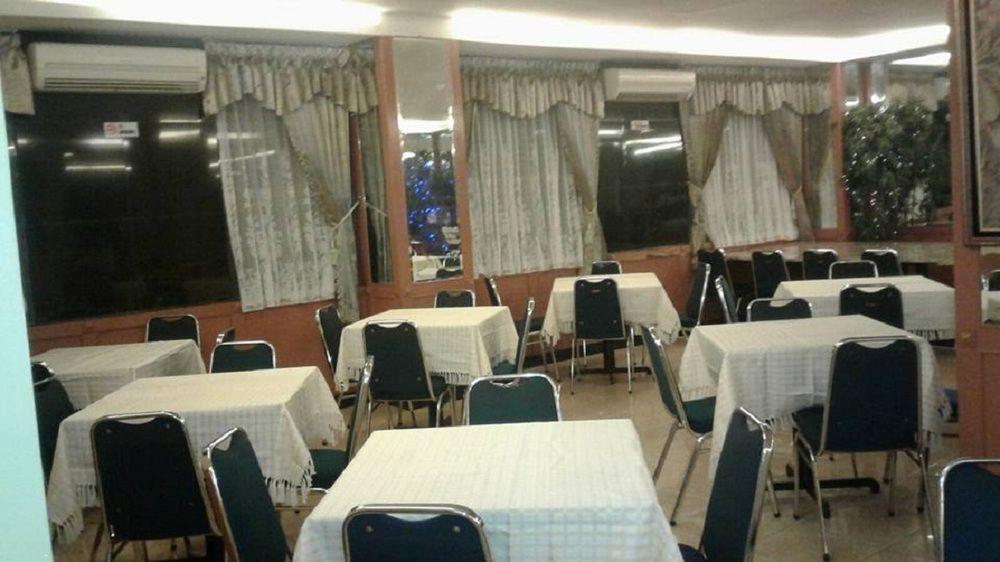 Plaza Hotel Harco Mangga Dua Jakarta Luaran gambar
