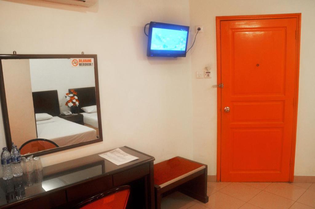 Plaza Hotel Harco Mangga Dua Jakarta Luaran gambar