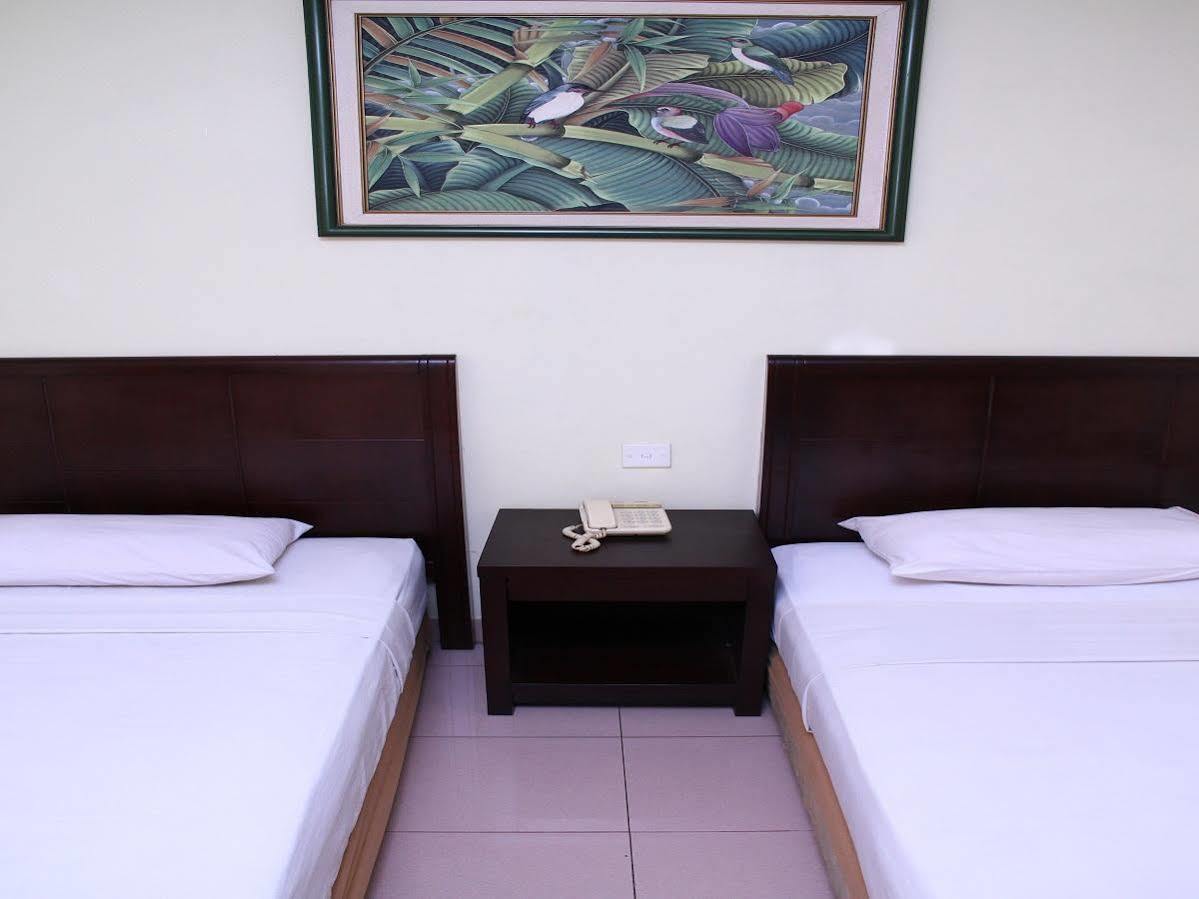 Plaza Hotel Harco Mangga Dua Jakarta Luaran gambar